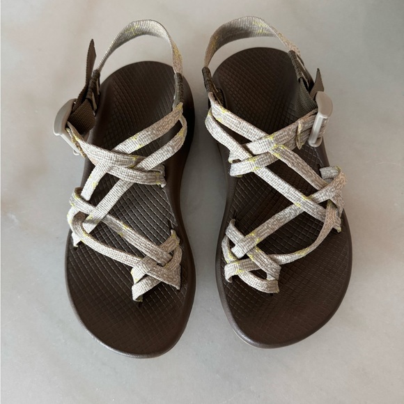 Chaco Shoes - Chaco Women's Sandals - cream/white/ brown
 Excellent condition